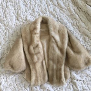 Gorgeous Vintage Light Mink Fur Stole